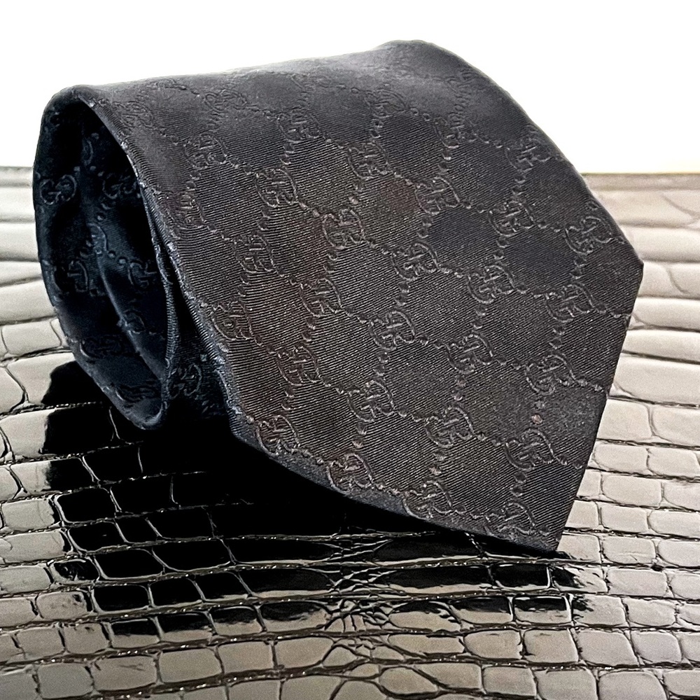 Gucci Black GG Monogram Guccissima Jacquard  Woven Silk Tie Italy